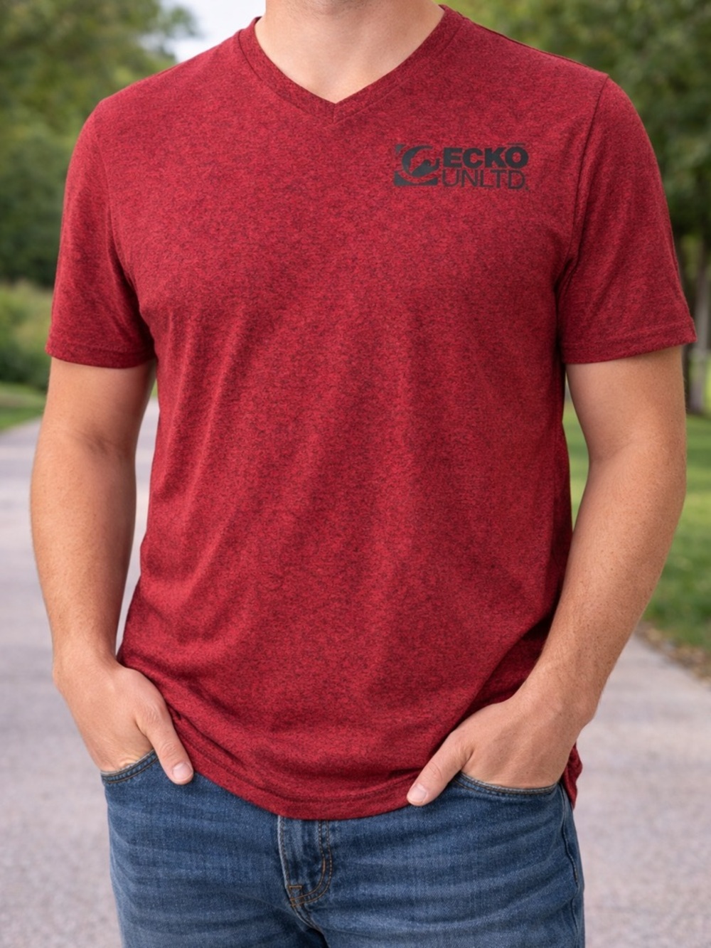 Ecko Unlimited Men’s Red Heather V-Neck Tee